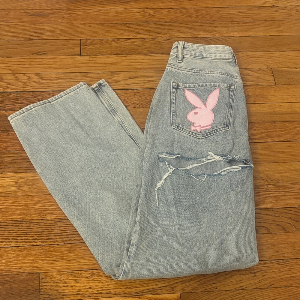 NWOT Playboy PacSun Bunny '90s Boyfriend Jeans High Rise Ripped Distressed